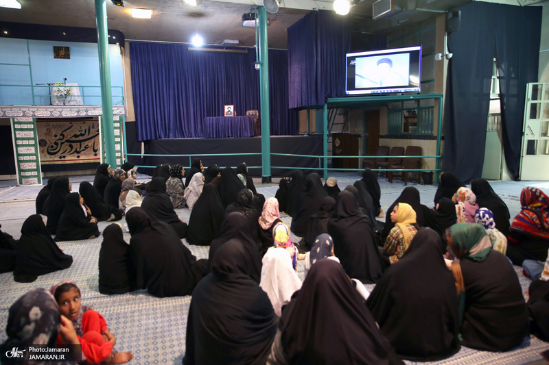 بازدید اقشار مختلف مردم از بیت امام خمینی (س) در جماران