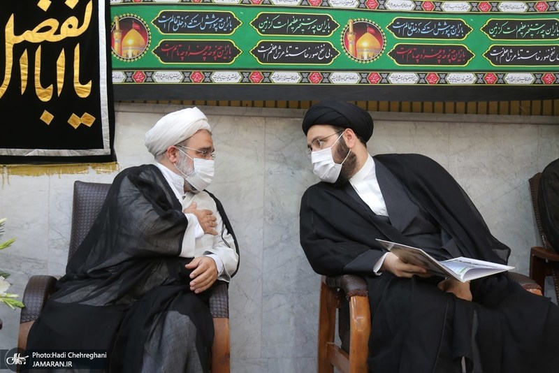 حضور مراجع و علما در بیت آیت الله العظمی صانعی(ره)-2