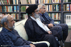 دیدار دست اندرکاران هفته فرهنگی بر استان آفتاب با سید حسن خمینی