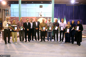 ورکشاپ نقطه عطف در حسینیه جماران