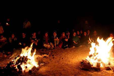 چهارشنبه سوری زمانی برای دورهم بودن است