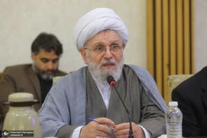 سفر رئیس جمهوری به قم و دیدار با مراجع و علما -2