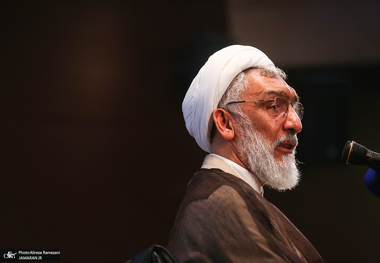 پورمحمدی: آمریکا تا زمانی که ایران کاملاً تسلیم نشود، کوتاه نخواهد آمد/ در برابر چنین قدرتی باید با دقت و تدبیر برخورد کرد/ اگر ایران در مقابل اسرائیل نمی‌ایستاد، وضعیت منطقه به‌طور کامل تغییر می‌کرد