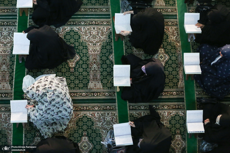 محفل انس با قرآن کریم در حرم مطهر حضرت عبدالعظیم حسنی (ع)