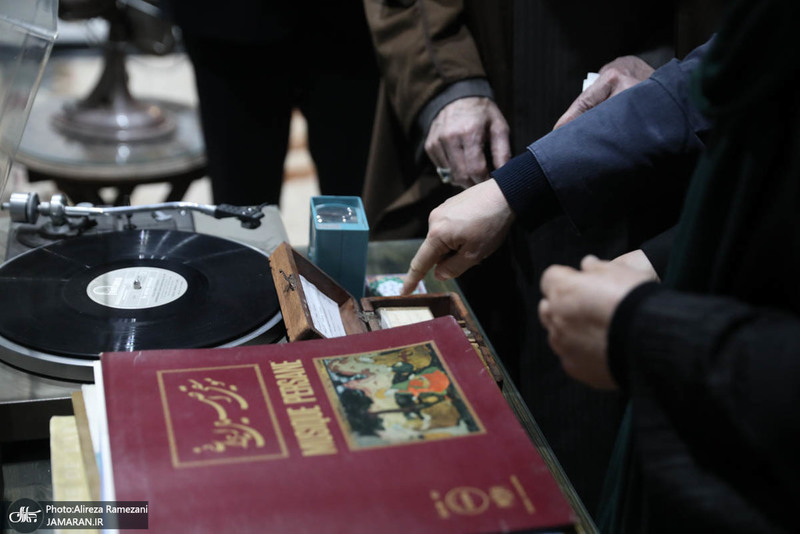 بازدید سید محمد خاتمی از موزه دکتر حسن حبیبی