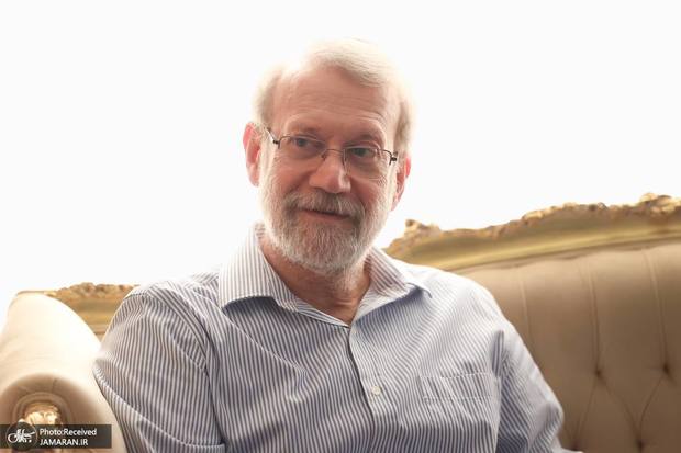 علی لاریجانی: راه مذاکره با آمریکا بسته نیست/ ما به دنبال مذاکره‌ی عاقلانه هستیم/ آمریکایی‌ها با طرح مسائلی که خود می‌دانند امکان تحقق آن وجود ندارد مثل محدودیت‌های موشکی مدلی را مطرح می‌کنند که عملاً مسیر مذاکره را منتفی کند