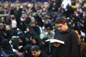 احیای شب بیست و یکم ماه مبارک رمضان در مصلی امام خمینی (ره) تهران