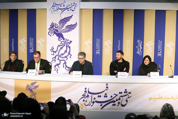 نشست خبری "کشتارگاه": امینی:‌ هیچ موقع در انتخاب بازیگرها به فروش فکر نکردم