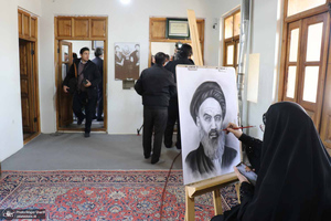 مراسم بزرگداشت 12 بهمن در بیت تاریخی حضرت امام در خمین