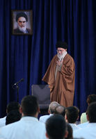 دیدار مدال‌آوران کاروان ورزشی ایران در بازی‌های پاراآسیایی اندونزی با رهبر معظم انقلاب