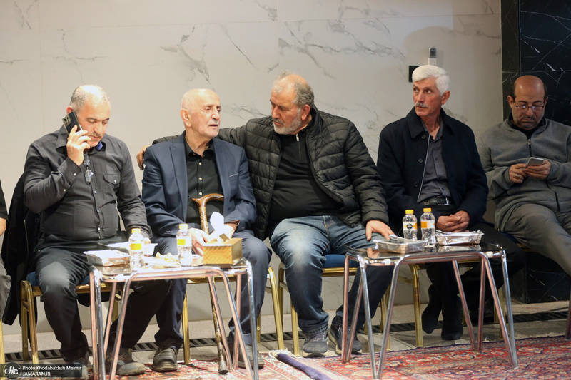 حضور سید حسن خمینی در منزل آیت الله امام جمارانی