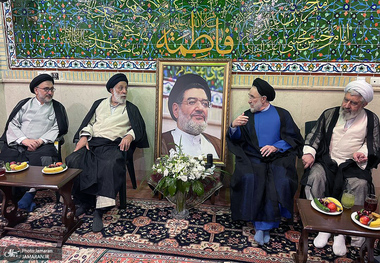 گردهمایی اعضای مجمع روحانیون مبارز در پاسداشت سید علی اکبر محتشمی پور