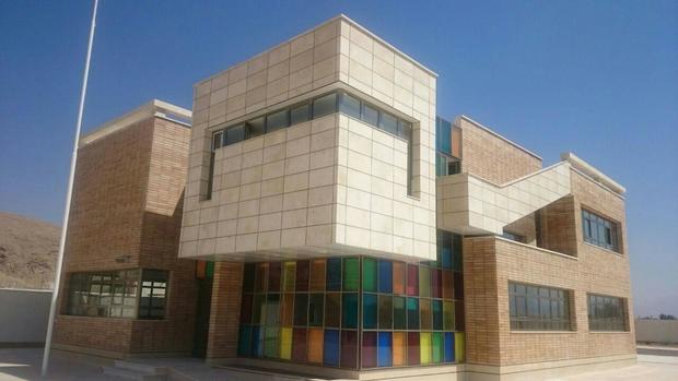 بهره برداری از 2 مدرسه خیرساز با حضور استاندار آذربایجان غربی در خوی