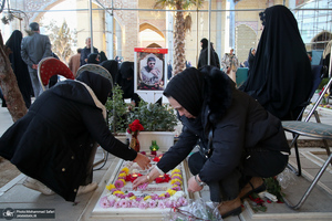 مهمانی لاله ها در قطعه شهدای بهشت زهرا