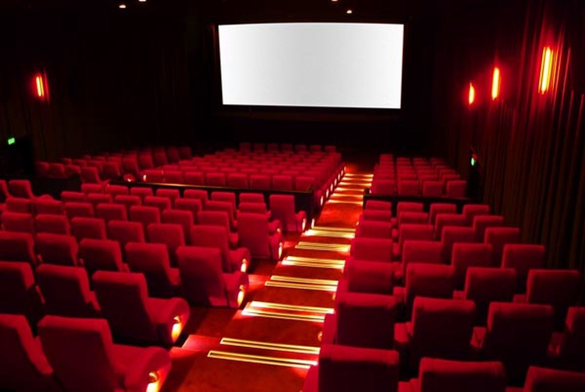 فروش سینماهای کشور، همچنان در سراشیبی است