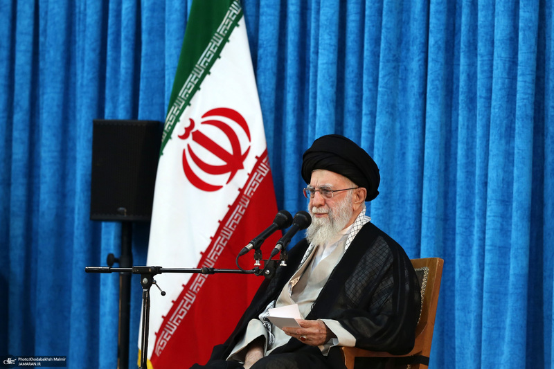 حضور شخصیت‌های سیاسی و مسئولان کشوری و لشکری در مراسم سالگرد ارتحال حضرت امام خمینی (س) -3