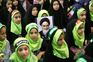 همایش جهانی سه ساله های حسینی در حسینیه جماران 1