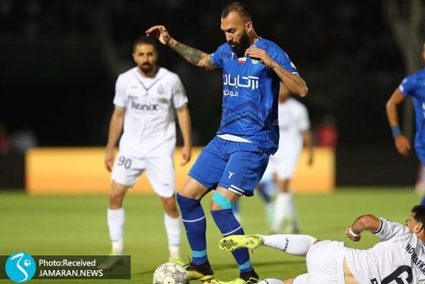 مجوز ثبت قرارداد استقلال رسید؛ پرسپولیس و تراکتور بدون مجوز!