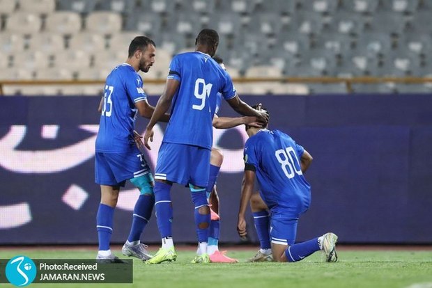 باشگاه استقلال: بازی ما از شبکه نسیم پخش نشود!