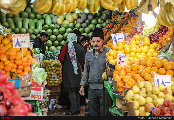 مشکلی در توزیع میوه شب عید نداریم