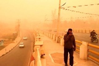 آلودگی هوا در 10 شهرستان استان لرستان  دوازدهمین روز آلودگی هوای استان