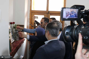 بازدید سخنگوی دولت از بیت تاریخی امام خمینی