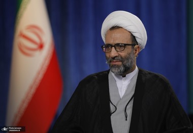 روایت‌های علیرضا سلیمی از ظرافت‌های اخلاقی امام در رعایت شأن روحانیت