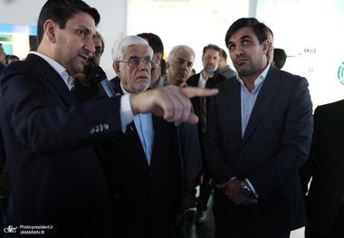 بازدید معاون اول رئیس‌جمهور از بیست‌ونهمین نمایشگاه الکامپ/ عارف: دولت از بخش خصوصی فعال در حوزه هوش مصنوعی حمایت می‌کند/ روند توسعه فناوری‌های پیشرفته و هوش مصنوعی در کشور هماهنگ، خوب و رضایت‌بخش پیش می‌رود