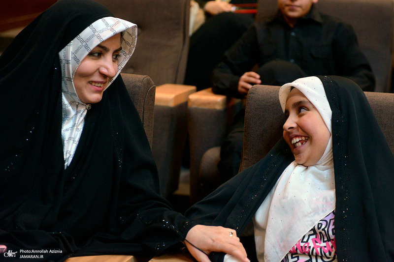 جشن عبادت و تکلیف فرزندان کارکنان معاونت پشتیبانی سپاه در حرم امام خمینی (س)