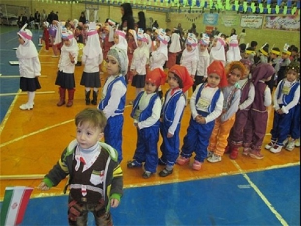 اولین جشنواره ورزش و کودک در قیامدشت برگزار شد