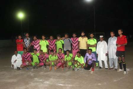 بیست و یکمین دوره رقابت های مینی فوتبال روستای سورو زرآباد پایان یافت