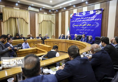 استاندار: ۳۰ هزار میلیارد تومان پروژه تا پایان امسال در فارس افتتاح می‌شود