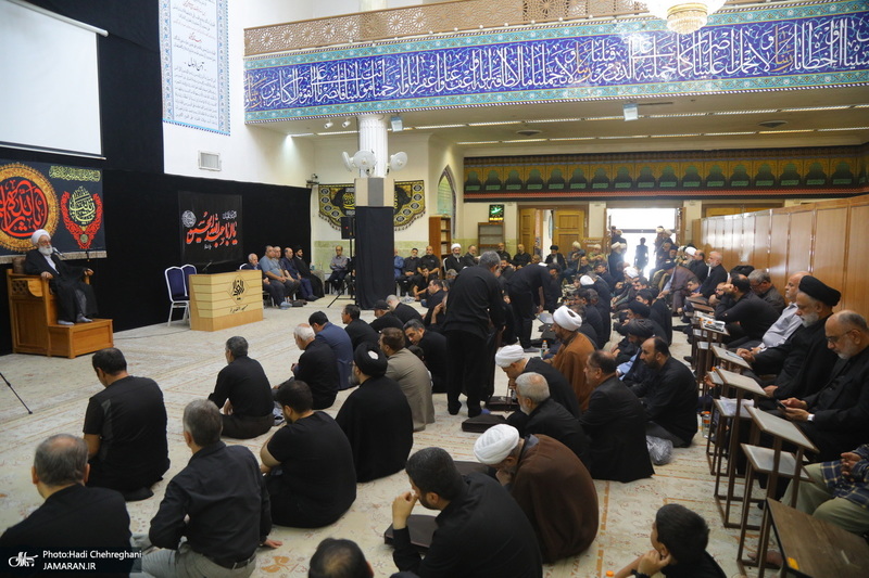 مراسم چهلمین روز درگذشت حاجیه خانم صدیقه بروجردی مادر شهید عیسی بروجردی