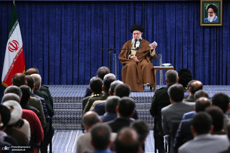 دیدار دست‌اندرکاران برگزاری کنگره ملی شهدای استان لرستان با رهبر معظم انقلاب