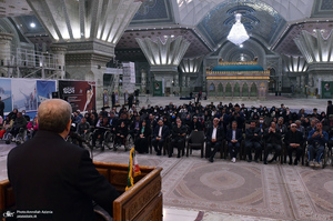 تجدید میثاق افراد دارای معلولیت و خدمتگزارن آنان با آرمان حضرت امام خمینی (س)