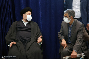 خاکسپاری پیکر حجت الاسلام و المسلمین سید محمود دعایی در حرم امام خمینی (س)