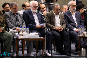 دیدار جمعی از شاعران و اهالی فرهنگ و ادب با رهبر معظم انقلاب