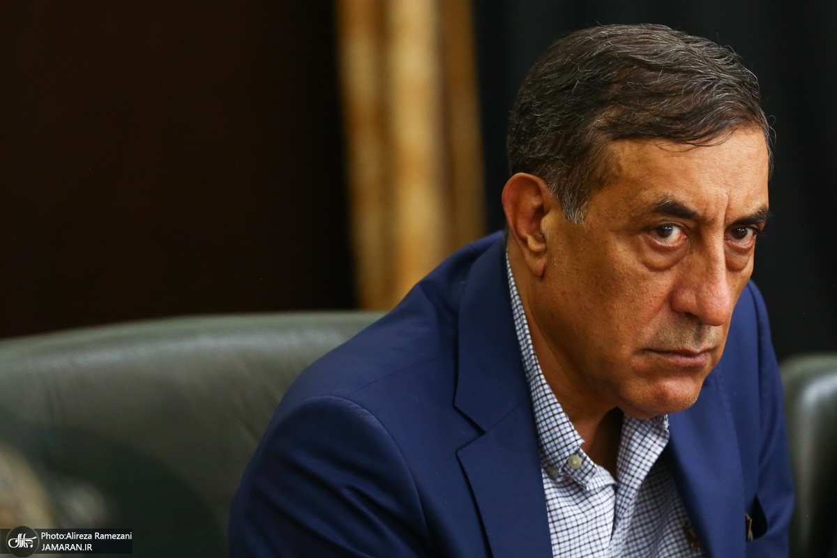 انتقادهای یک دانشجو به معاون اجرایی پزشکیان در مشهد به دلیل عملی نکردن شعارهای انتخاباتی: افسار شوراهای انضباطی در دانشگاه‌ها را بکشید/ ترس دانشجویان از فعالیت‌های سیاسی و اجتماعی به قدری بالاست که تابویی درست شده برای شکستن!