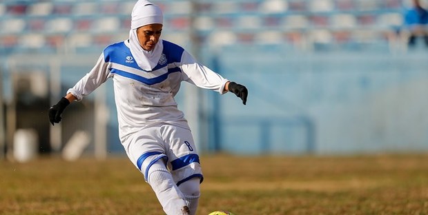 دیدار تیم‌های فوتبال بانوان بم و ملوان لغو شد
