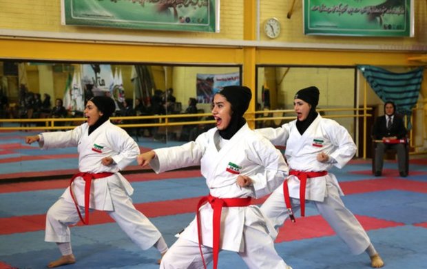 بانوان کاراته کای کرمانی 12 مدال طلا کسب کردند