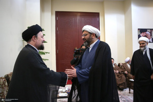 حاشیه تجدید میثاق اعضای مجلس خبرگان رهبری با آرمان‌های امام خمینی(س)؛