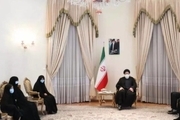 انتقاد آذری جهرمی از حذف عکس امام خمینی در اتاق ملاقات رئیس جمهور + تصویر