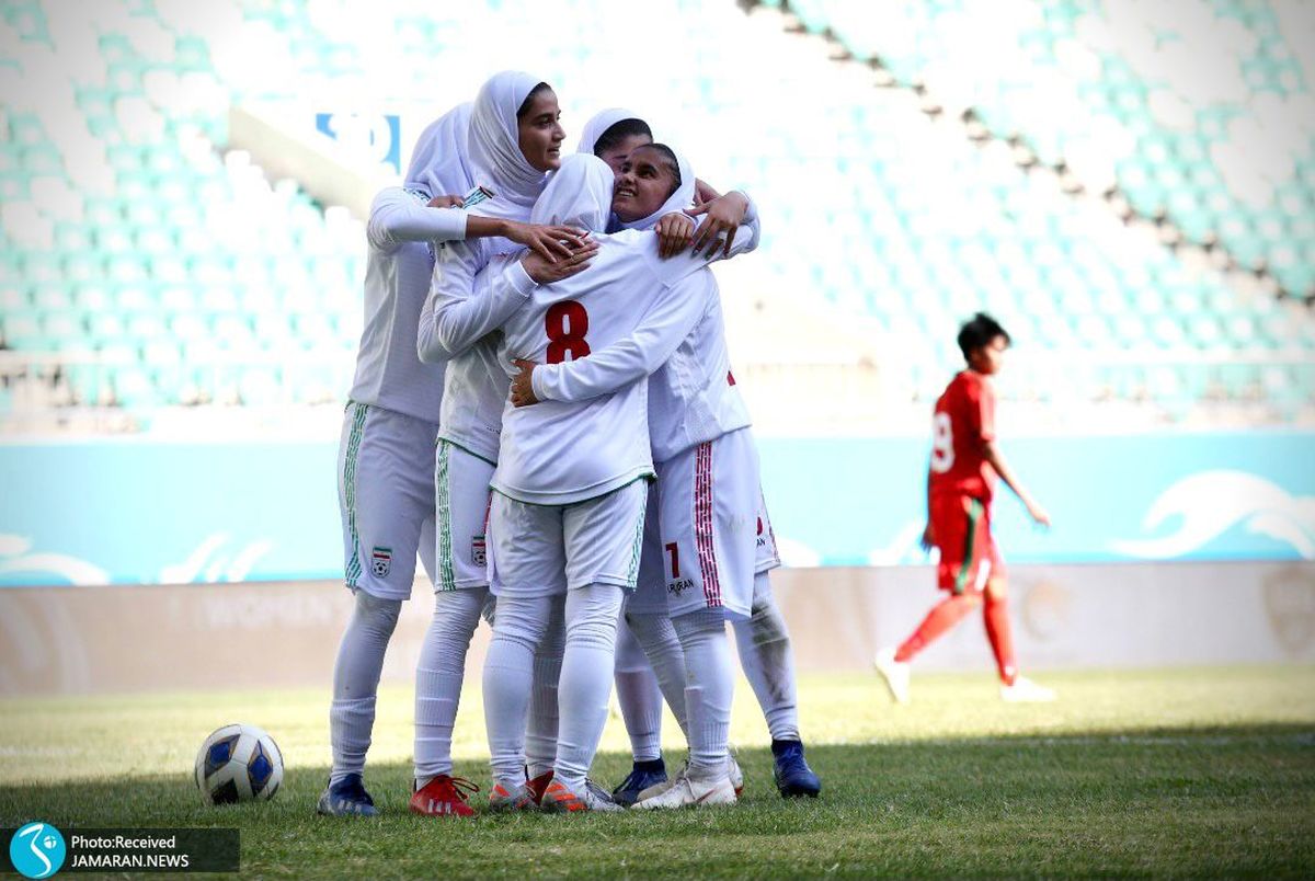 پیروزی مقتدرانه تیم ملی فوتبال مقابل بنگلادش؛ با غیرت مثل زنان ایران +عکس و ویدیوی گل ها