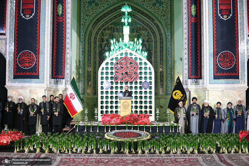 آئین خطبه خوانی شب شهادت امام رضا (ع) در حرم مطهر رضوی