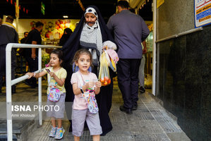 جریان عادی زندگی در شهر تهران...