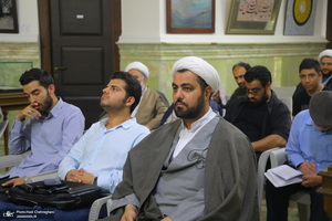 محفل ادبی با حضور استاد مجاهدی در مجتمع یادگار امام (س) قم