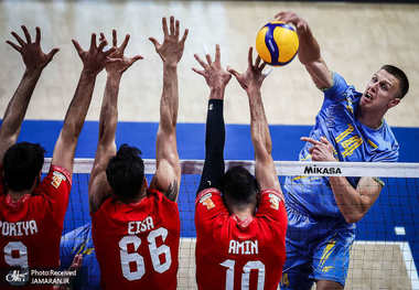 ایران در هفته اول لیگ ملت های والیبال چند امتیاز گرفت و چند امتیاز از دست داد؟
