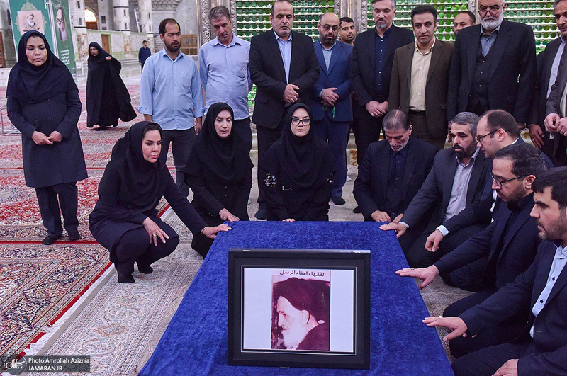 تجدید میثاق مدیران و کارکنان نهاد کتابخانه‌های عمومی کشور با آرمان‌های امام خمینی (س)