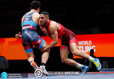 کشتی آزاد قهرمانی جهان؛ صعود عموزاد به فینال در نبرد تمام ایرانی/ شاهکار آذرپیرا با انتقام از غول روسی