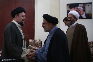 دیدار رئیس و کارکنان سازمان اوقاف و امور خیریه با سید حسن خمینی